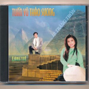Làng Tôi CD2 - 18 Trăng Tròn - Tuấn Vũ - Thảo Sương (3 Góc, Trầy) KGTUS